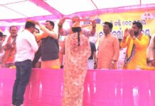 ବିଜେପିରେ ମିଶିଲେ ନୂଆପଡ଼ା ନୂଆଗାଁ ପଞ୍ଚାୟତ ର ସରପଞ୍ଚ ଓ ସମିତି ସଭ୍ୟ