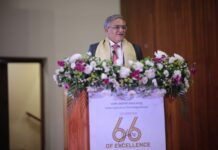 ଆଇଆଇଟି କାନପୁର ଦେଲା ମୁଖ୍ୟ ନିର୍ବାଚନ କମିଶନର ଜ୍ଞାନେଶ କୁମାରଙ୍କୁ ଅନୁଷ୍ଠାନର ସର୍ବୋଚ୍ଚ ସମ୍ମାନ