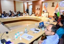 ଆକାଂକ୍ଷୀ ଜିଲ୍ଲାରେ ସମସ୍ତ ସରକାରୀ ଯୋଜନାର ସଠିକ କାର୍ଯ୍ୟାନ୍ୱୟନ ନିଶ୍ଚିତ କରିବା ପାଇଁ ରାଜ୍ୟପାଳଙ୍କ ଗୁରୁତ୍ୱାରୋପ