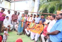 ଖରିଆର ରୋଡ଼ରେ ବିଜେପି ପାଇଁ ଭୋଟ ପ୍ରଚାର କଲେ ଉପ ମୁଖ୍ୟମନ୍ତ୍ରୀ