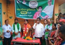 ନୂଆପଡା ବ୍ଲକର ୬ଟି ଗ୍ରାମପଞ୍ଚାୟତରେ ବିସ୍ତୃତ ଅଭିଯାନ କଲେ ସ୍ନେହାଙ୍ଗିନୀ ଛୁରିଆ