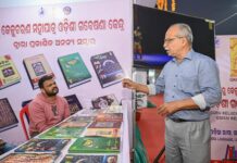 ସଂସ୍କୃତି ବିଭାଗର ୭ଟି ଷ୍ଟଲରେ ପାଠକମାନଙ୍କର ଭିଡ଼ ଜମୁଛି