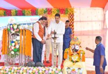 ଜ୍ଞାନ ଓ଼ ନୈତିକତାର ଜୀବନ୍ତ ସ୍ମାରକୀ ହେଊଛି ଵିଦ୍ୟାଳୟ: ରାଜ୍ୟପାଳ