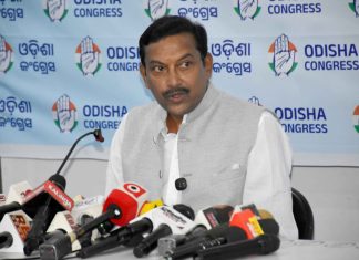 ମୋକିମ ଯାହା ଚାହୁଁଥିଲେ ତାହାହିଁ ହେଲା