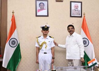 ଓଡ଼ିଶା ରାଜ୍ୟପାଳଙ୍କ ଏଡିସି ଭାବେ ନିଯୁକ୍ତ ହେଲେ ନୌସେନା ଅଧିକାରୀ ଲେଫ୍ଟନାଣ୍ଟ ହର୍ଷିତ ଦେଓ