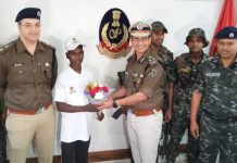 କୁଖ୍ୟାତ ମାଓବାଦୀ ଗଣେଶଙ୍କ ଆତ୍ମସମର୍ପଣ