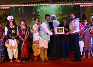 ଆଦିବାସୀ ମେଳାରେ କ୍ଷୁଦ୍ର ନାଟକ “ବୀରପୁତ୍ର କୃତ୍ତିବାସ” ପରିବେଷିତ