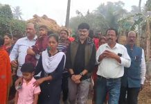 ନୂଆଗାଁ ଅଙ୍ଗନବାଡ଼ି କେନ୍ଦ୍ର ଘଟଣା; ସମାଧାନ ପରେ ଶ୍ରେୟ ନେବାକୁ ବିଧାୟକଙ୍କ ଉଦ୍ୟମ!