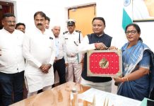 ଓଡ଼ିଶା ରାଜ୍ୟରେ ପିଏମ-କିଷାନ ହିତାକାରୀଙ୍କୁ ପ୍ରଭାବିତ କରୁଥିବା କଥିତ ଆଧାର ପ୍ରସଙ୍ଗ ଉପରେ ଗଣମାଧ୍ୟମ ରିପୋର୍ଟ ଉପରେ ସ୍ପଷ୍ଟୀକରଣ