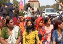 କିନ୍ନରଙ୍କୁ ହତ୍ୟା: ଧାରଣାରେ ବସିଲେ କିନ୍ନର ଗୋଷ୍ଠୀ