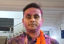 କଳାହାଣ୍ଡି ଓକିଲ ସଂଘ ସଭାପତି ସନ୍ତୋଷ ପଣ୍ଡା ଓ ସମ୍ପାଦକ ନିହାର ମିଶ୍ର