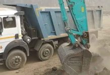 ବେଆଇନ ପଥର ଗାଡ଼ି ଜବତ: ୪ଟି ଗାଡ଼ିର ଚାଳକ ଫେରାର