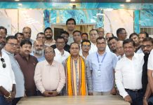 ଖାଦ୍ୟ ଯୋଗାଣ ଓ ଖାଉଟି କଲ୍ୟାଣ ମନ୍ତ୍ରୀଙ୍କୁ ସାକ୍ଷାତ କଲେ ଓଡିଶା ରାଇସ ମିଲର୍ସ ମହାସଂଘ କର୍ମକର୍ତ୍ତା