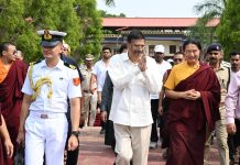 ଜିରାଙ୍ଗ ବୌଦ୍ଧ ମଠ ପରିଦର୍ଶନ କଲେ ରାଜ୍ୟପାଳ