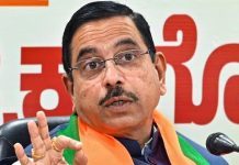 ଧର୍ମେନ୍ଦ୍ର ପ୍ରଧାନଙ୍କ ଇସ୍ତଫା ପରେ ପ୍ରହ୍ଲାଦ ଯୋଶୀଙ୍କୁ ଶିକ୍ଷା ମନ୍ତ୍ରାଳୟର ଅତିରିକ୍ତ ଦାୟିତ୍ୱ