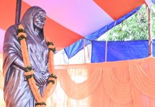 ମା’ ରମାଦେବୀଙ୍କ ଶ୍ରାଦ୍ଧ ବାର୍ଷିକୀରେ ଶ୍ରଦ୍ଧା ସୁମନ ଅର୍ପଣ