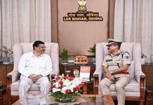 ଲୋକଭବନରେ ରାଜ୍ୟପାଳଙ୍କୁ ଭେଟିଲେ ଅନ୍ତରୀଣ ଡିଜିପି