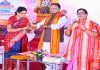ସୁଭଦ୍ରା ମଞ୍ଚରେ ମୁଖ୍ୟମନ୍ତ୍ରୀଙ୍କ ହାତରେ ରାଖି ବାନ୍ଧିଲେ ବାଚସ୍ପତି, ଉପମୁଖ୍ୟମନ୍ତ୍ରୀ