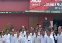 ଆଇନଜୀବୀଙ୍କୁ ଆକ୍ରମଣ : ଓକିଲ ସଂଘର କଲମ ଛାଡ଼ ଆନ୍ଦୋଳନ