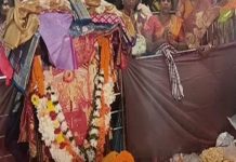 ମାଆ ମଝିଘରିଆଣୀଙ୍କ ପାଖେ ଲାଗି ହେଲା ୫୬ ଭୋଗ !