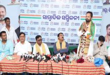 ବୁଡ଼ିଯାଇ ମୃତ ହୋଇଥିବା ଚାରି ଯୁବକ ପାଇଁ ଭକ୍ତ ଚରଣ ଦାସଙ୍କ ଶୋକ ପ୍ରକାଶ