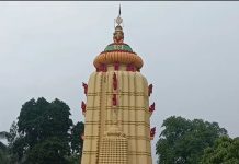 ଲକ୍ଷ୍ମୀବରାହ ମନ୍ଦିର ଉପର ପାର୍ଶ୍ଵରୁ ଭାଙ୍ଗି ଖସିଲା ସିଂହ ମୂର୍ତ୍ତି