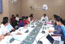 ଖୋରଧା ଜିଲ୍ଲା ଓ ଚିଲିକା ନିର୍ବାଚନ ମଣ୍ଡଳୀରେ ପାଇପ ଜଳଯୋଗାଣ ନେଇ ମନ୍ତ୍ରୀ ପୃଥ୍ୱୀରାଜ ହରିଚନ୍ଦନଙ୍କ ସମୀକ୍ଷା ବୈଠକ