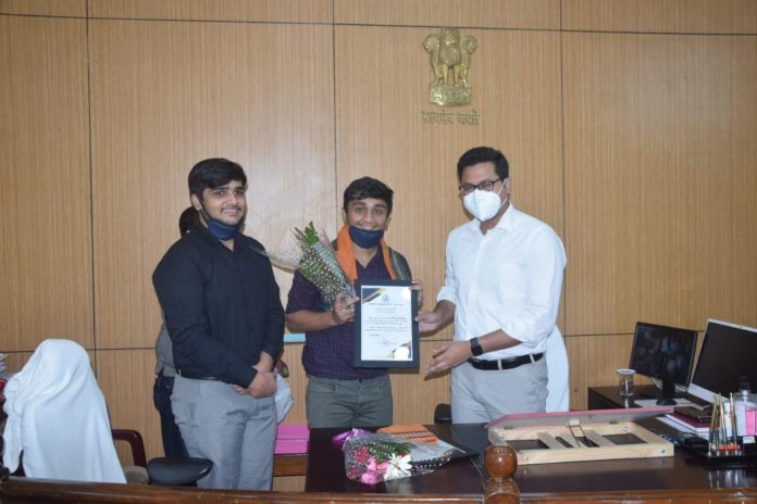 student felicited